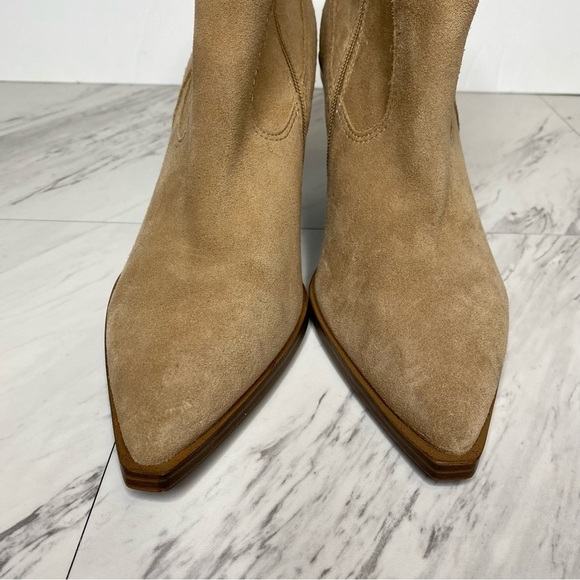 New! Vince Camuto Gredile Tan Suede Pointy Toe Bootie 11M - Picture 12 of 16